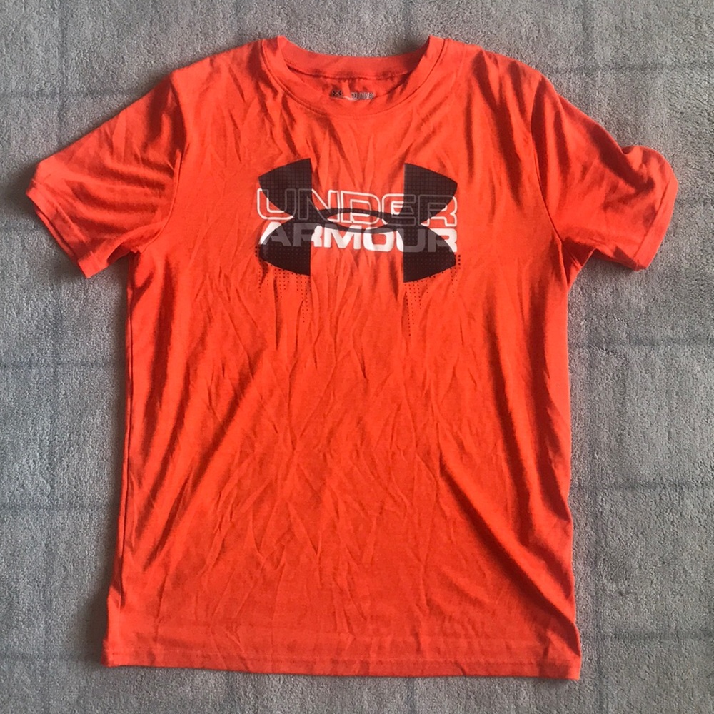 Under Armour Youth orange t shirt
